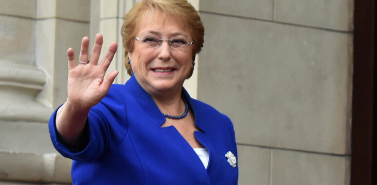 Noticias Chile | Decreto firmado por Bachelet permite a todos los inmigrantes poder vacunarse en nuestro territorio