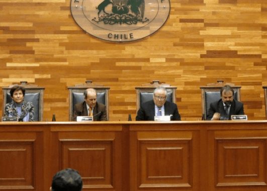 Noticias Chile | Abogados constitucionalistas tras el fallo del TC, temen que la gente no pueda sacar los fondos de las AFP