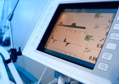 Paciente con ventilación mecánica falleció , luego de que parientes desconectarán su respirador para ocupar el aire acondicionado