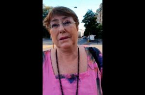 Noticias Chile | Bachelet es duramente interpelada por mujer mapuche en Suiza : "No tengo idea de lo que pasa en Chile"