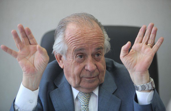 Noticias Chile | Andres Zaldívar da positivo a Covid-19 a sus 84 años