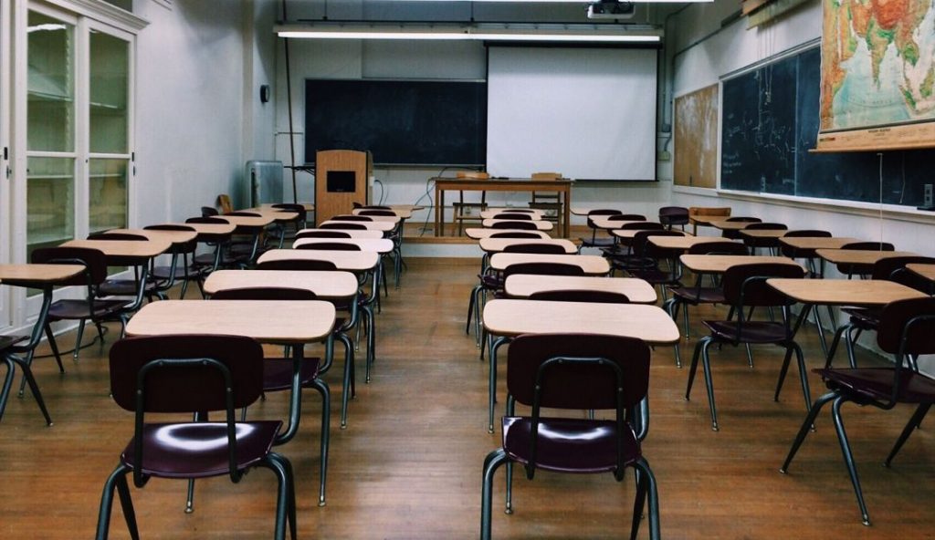 Noticias Chile | Presentan proyecto de ley para que todos los alumnos pasen este año | INFORMADORCHILE 