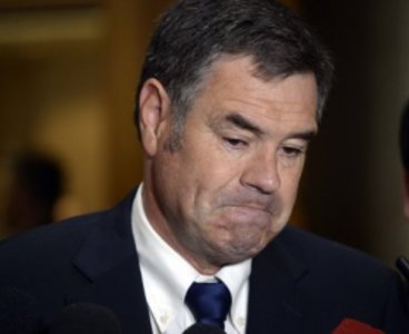 Noticias Chile | Senador Ossandón fue citado por la fiscalía por tráfico de influencias, pero justo se enfermó por segunda vez de Covid-19 