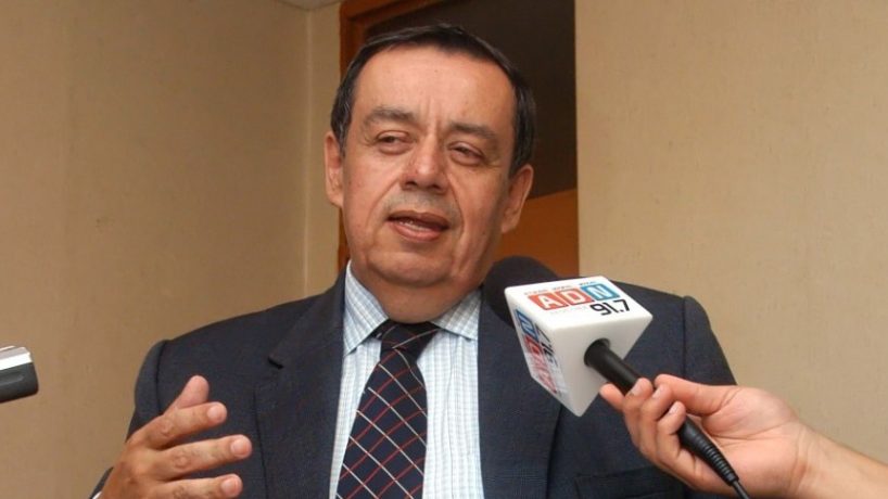 Noticias Chile | Ex alcalde Hernán Pinto se encuentra en ventilación mecanica por una pulmonía severa