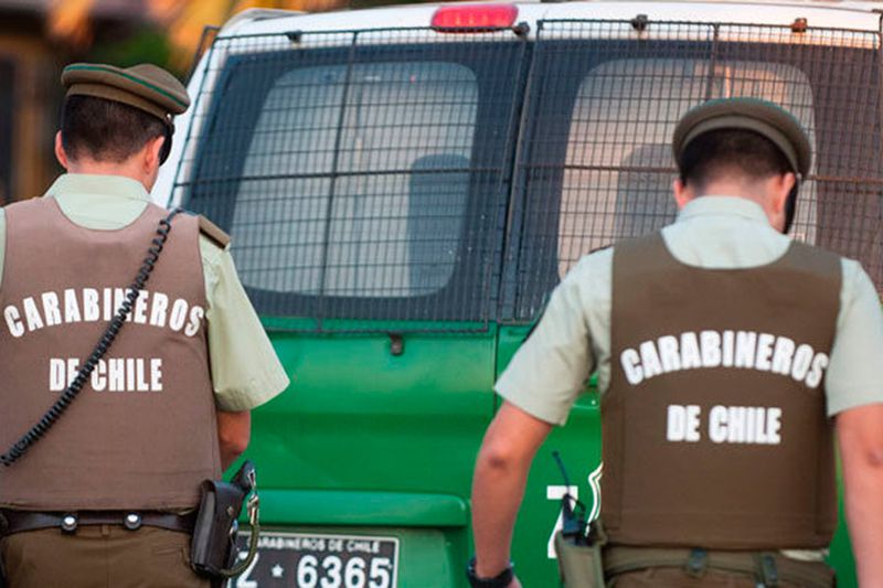 Noticias Chile | Dos Carabineros protagonizaron violenta pelea en la comuna de Maipú 