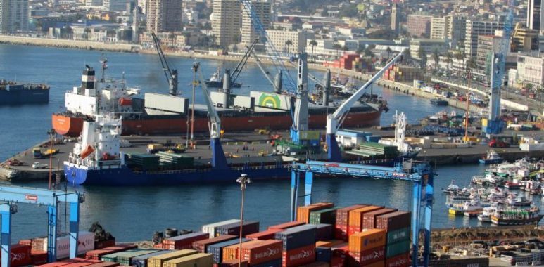 Noticias Chile | La Unión Portuaria de Chile anunció paro Nacional, para presionar el retiro del 10% de las AFP | INFORMADORCHILE