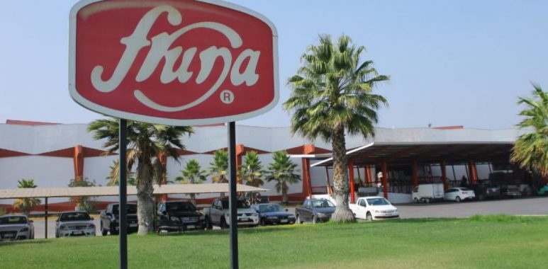 Noticias Chile | Acusan que Fruna está utilizando mascarillas de pañal para sus trabajadores