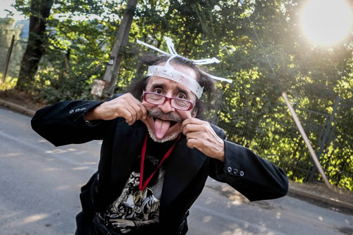 Noticias Chile | Florcita Motuda a Piñera : “El presidente está enfermo, un enfermo con iniciativa, enferma a todo un país”