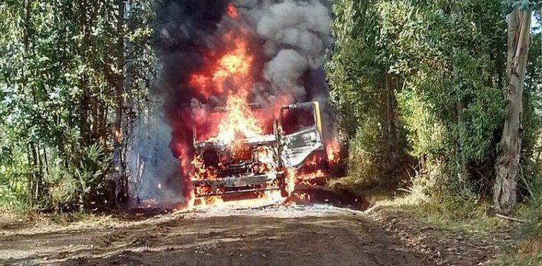 Noticias Chile | Sindicato de camioneros del sur de Chile amenazan al gobierno con un paro, por violencia en La Araucanía | Informadorchile