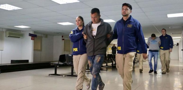 Noticias Chile | Gobierno expulsa a 38 colombianos con antecedentes delictuales del país vía aérea | INFORMADORCHILE