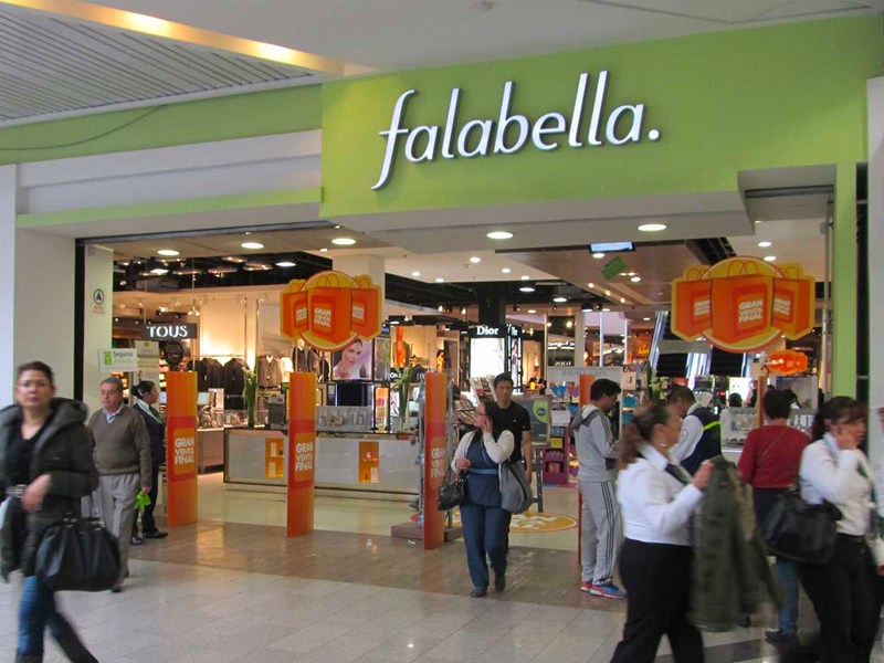 Noticias Chile | Confirman que Falabella escondió 21 trabajadores en bodega para evadir fiscalización 