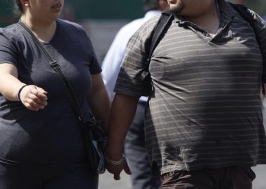 Noticias Chile | 44 % de los chilenos confinados subieron de peso corporal , según encuesta | Informadorchile