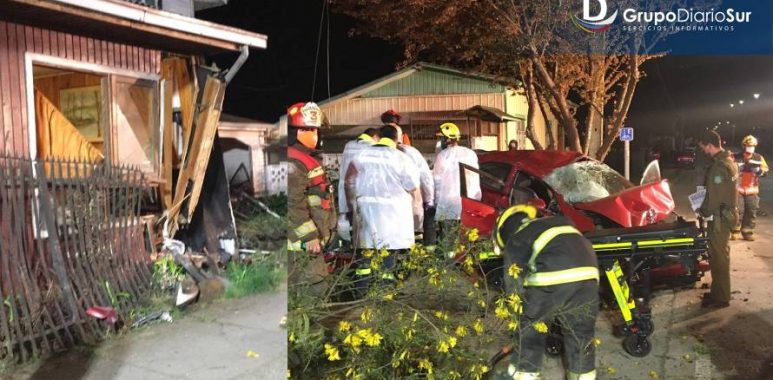 Noticias Chile | Miembro del Ejército borracho choca dos casas en Valdivia y deja a su acompañante en riesgo vital