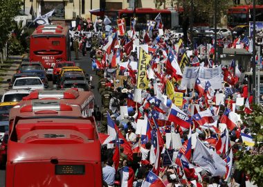 Noticias Chile | Multitudinaria marcha por el rechazo fue escoltada por carabineros