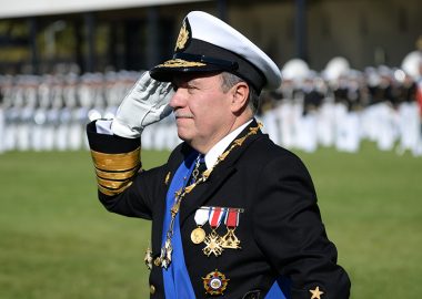 Noticias Chile | Comandante en Jefe de la Armada: "Gutiérrez le faltó el respeto a 25 mil uniformados y anuncia acciones legales"