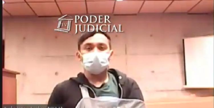Noticias Chile | Carabineros da de baja a funcionario que empujó a joven al Río Mapocho