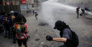 Noticias Chile | Delincuente volvieron a realizar desmanes en Plaza Italia