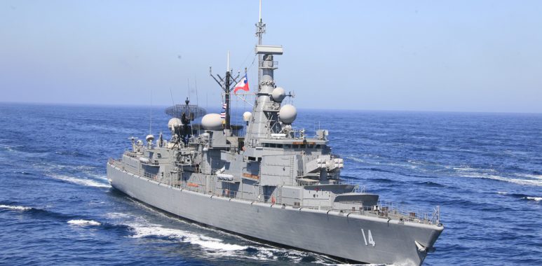 Noticias Chile | Fragata antiaérea FFG-14 Almirante Latorre zarpa para controlar flota china