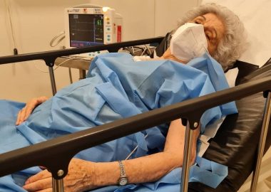 Noticias Chile | Doctor Ugarte lo está pasando mal, tiene a su madre de 93 años enferma