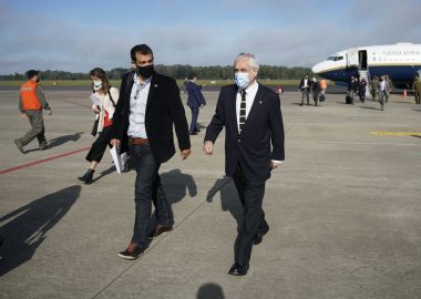 Noticias Chile | Influyente diario "El País" destaca el proceso de vacunación y da los créditos al presidente Piñera