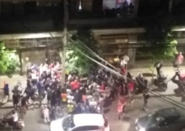 Noticias Chile | Vecinos linchan a delincuente que apuñaló a un hombre al intentar robar su vehículo
