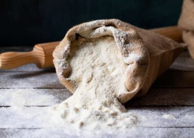 Sernac ordena retiro de harina por riesgo cancerígeno