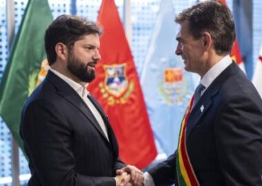 Boric aboga por la unión entre Chile y Bolivia